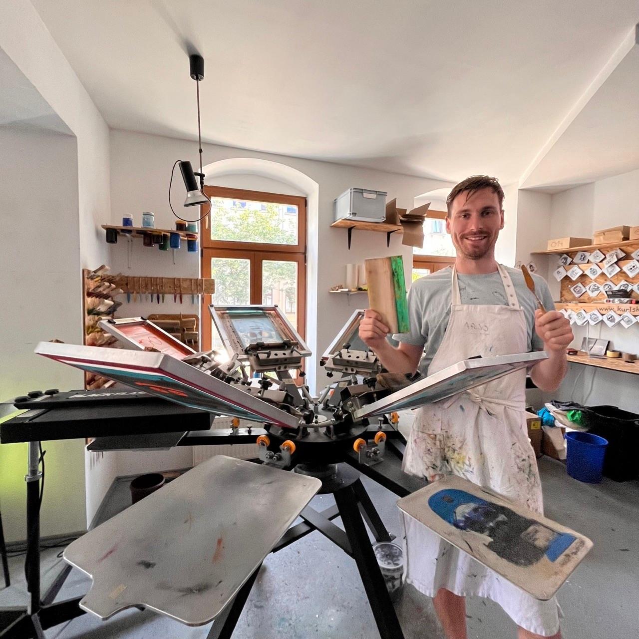 Kreativität trifft Handwerk - Ein Blick ins Siebdruckstudio von karlskopf